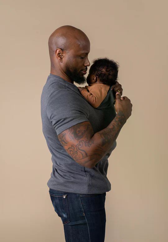 Beelaunch - Baby carrier shirt for dad - Kangaroo dad shirt for baby - Photo 05